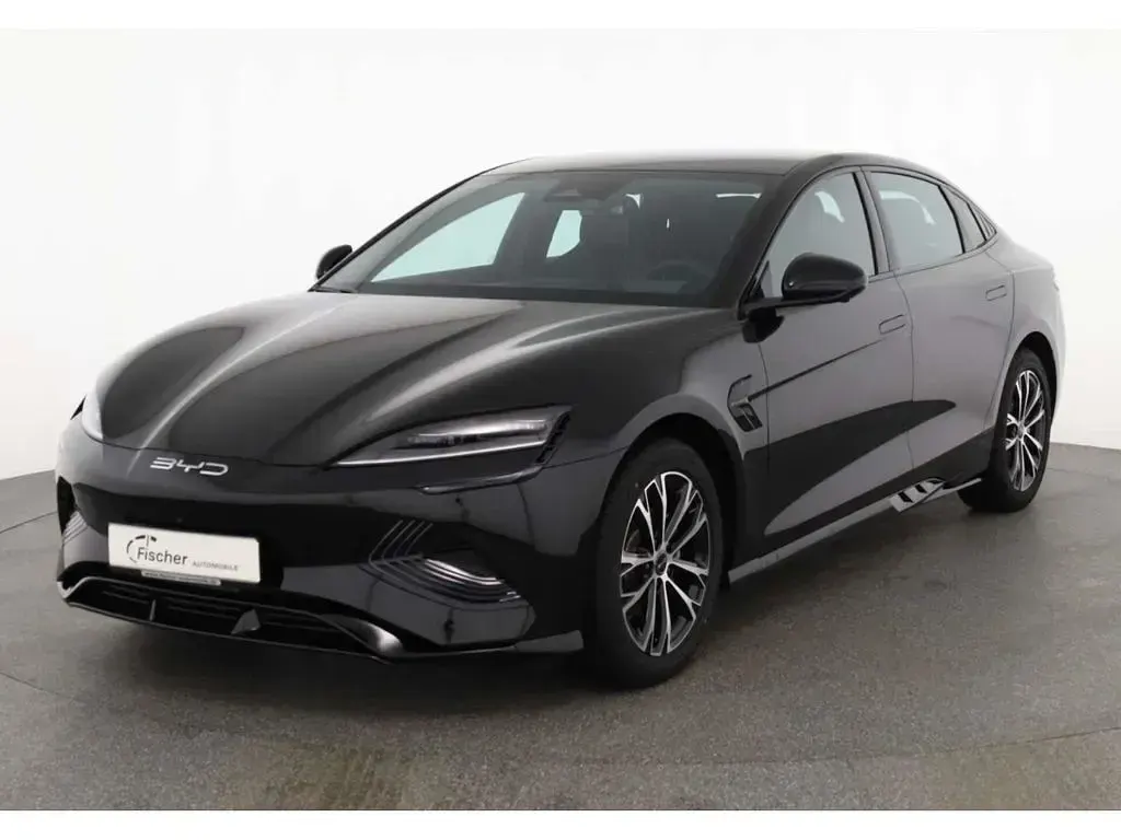 Gebraucht BYD Seal Comfort 169 kW (231 PS) 2026 Space black Limousine