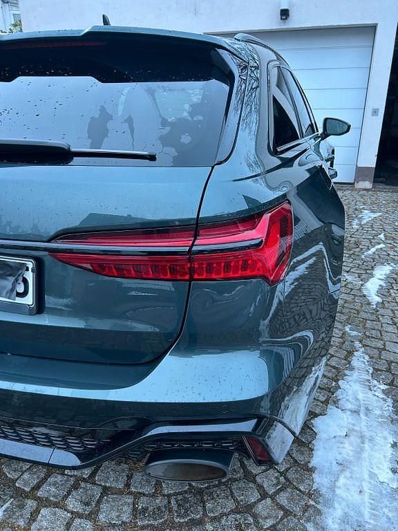 Gebraucht Audi RS6 Sport 600 PS (441 kW) 2022 Grün Kombi