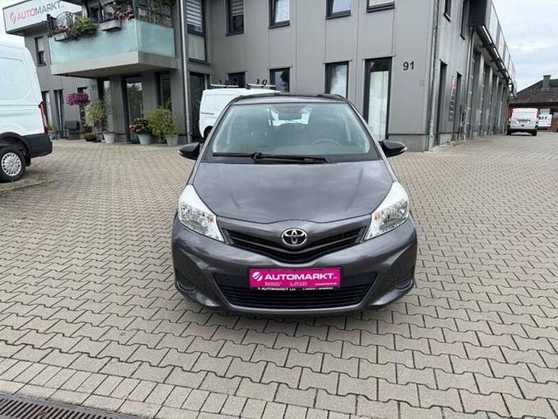 Rot Gebraucht 2004 Renault Modus Van / Kleinbus | 1.490 € - Bild 1/4