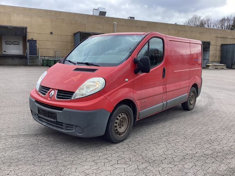 Rot Gebraucht 2007 Renault Trafic Van | 2.199 € (Superpreis) - Bild 1/4
