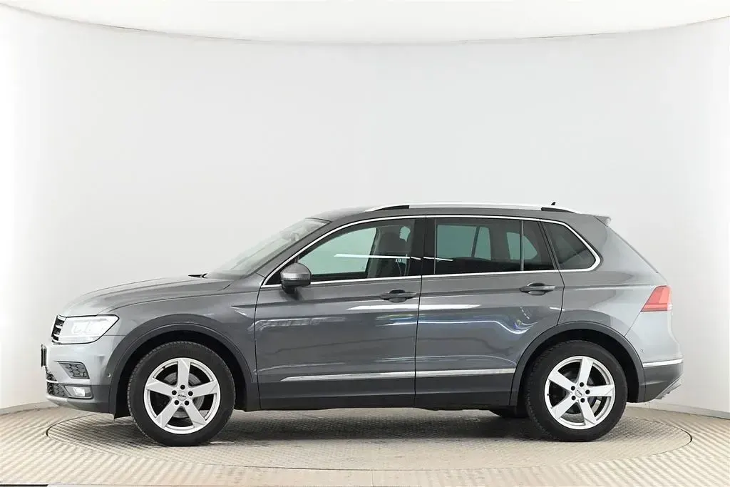 Gebraucht VW Tiguan Highline 150 PS (110 kW) 2018 Grau SUV
