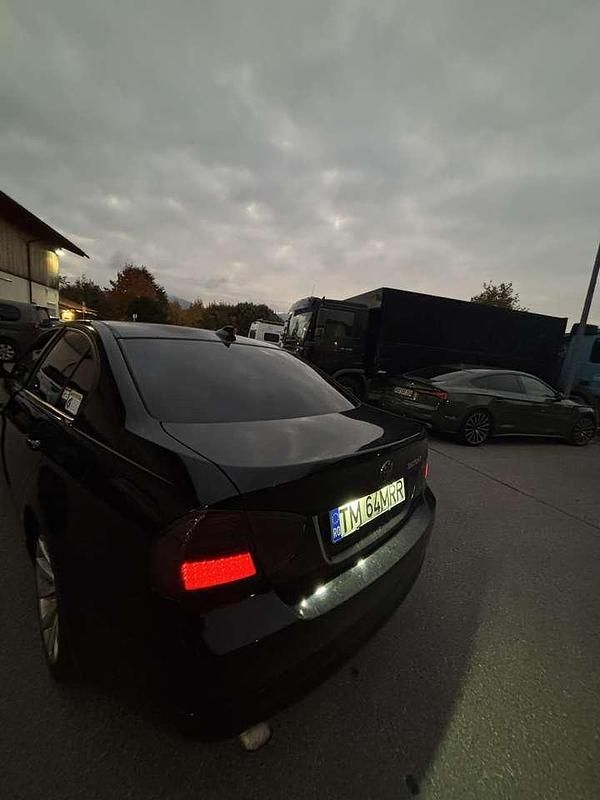 Gebraucht BMW 320 163 PS (119 kW) 2007 Limousine