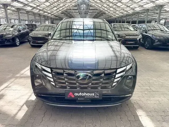 Gebraucht Hyundai Tucson Trend 150 PS (110 kW) 2024 Schwarz SUV