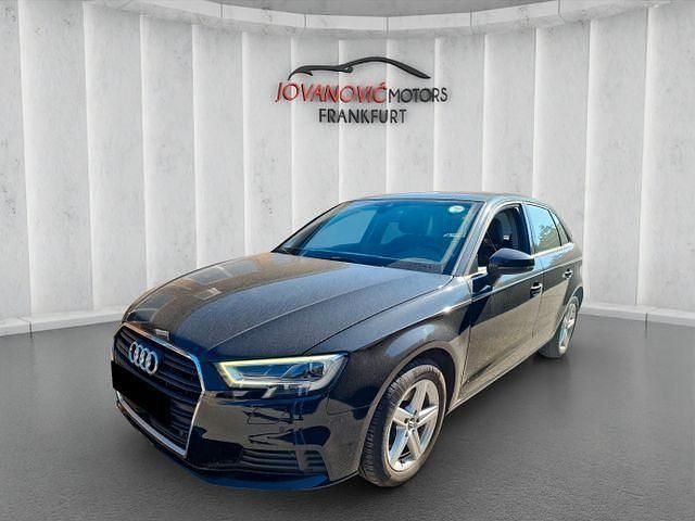 Schwarz Gebraucht 2019 Audi A3 Sportback Comfort Kombi | 13.400 € (Guter Preis) - Bild 1/4