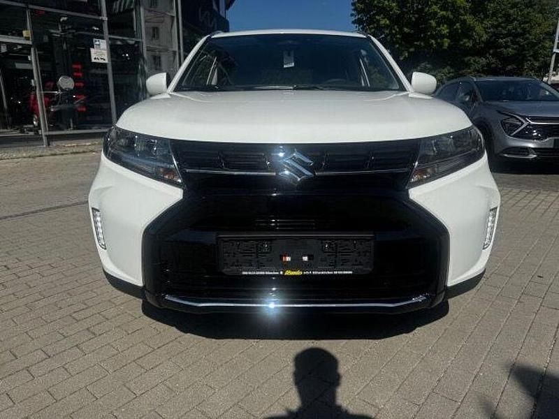 Gebraucht Suzuki Vitara Comfort 116 PS (85 kW) 2025 Grau SUV