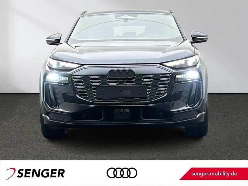 Manhattangrau Neu 2026 Audi Q6 Sportback e-tron Performance SUV | 99.160 € - Bild 1/1