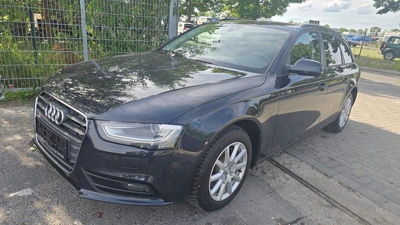 Schwarz Gebraucht 2014 Audi A4 Kombi | 7.400 € (Superpreis) - Bild 1/4