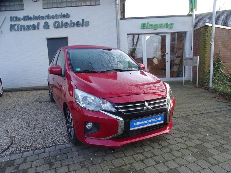 Rot Gebraucht 2021 Mitsubishi Space Star Select+ Kleinwagen | 10.600 € (Fairer Preis) - Bild 1/4