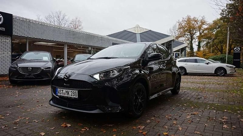 Neu Mazda 2 Prime-Line 116 PS (85 kW) 2025 Opera black Kleinwagen
