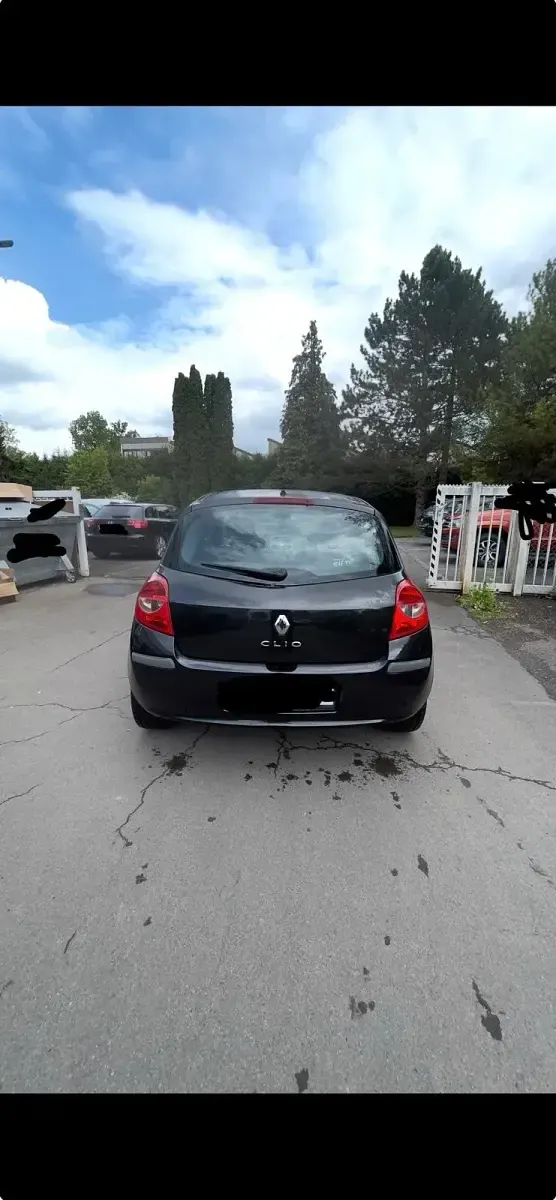 Gebraucht Renault Clio III 75 PS (55 kW) 2007 Schwarz Kleinwagen