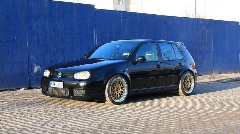 Gebraucht VW Golf IV R 224 PS (164 kW) 2000 Schwarz Limousine