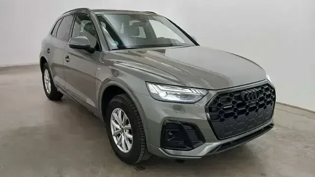 Gebraucht Audi Q5 S-Line 265 PS (194 kW) 2023 Grau SUV
