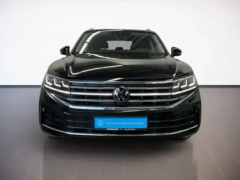 Gebraucht VW Touareg Elegance 231 PS (169 kW) 2025 Grenadillschwarz metallic SUV