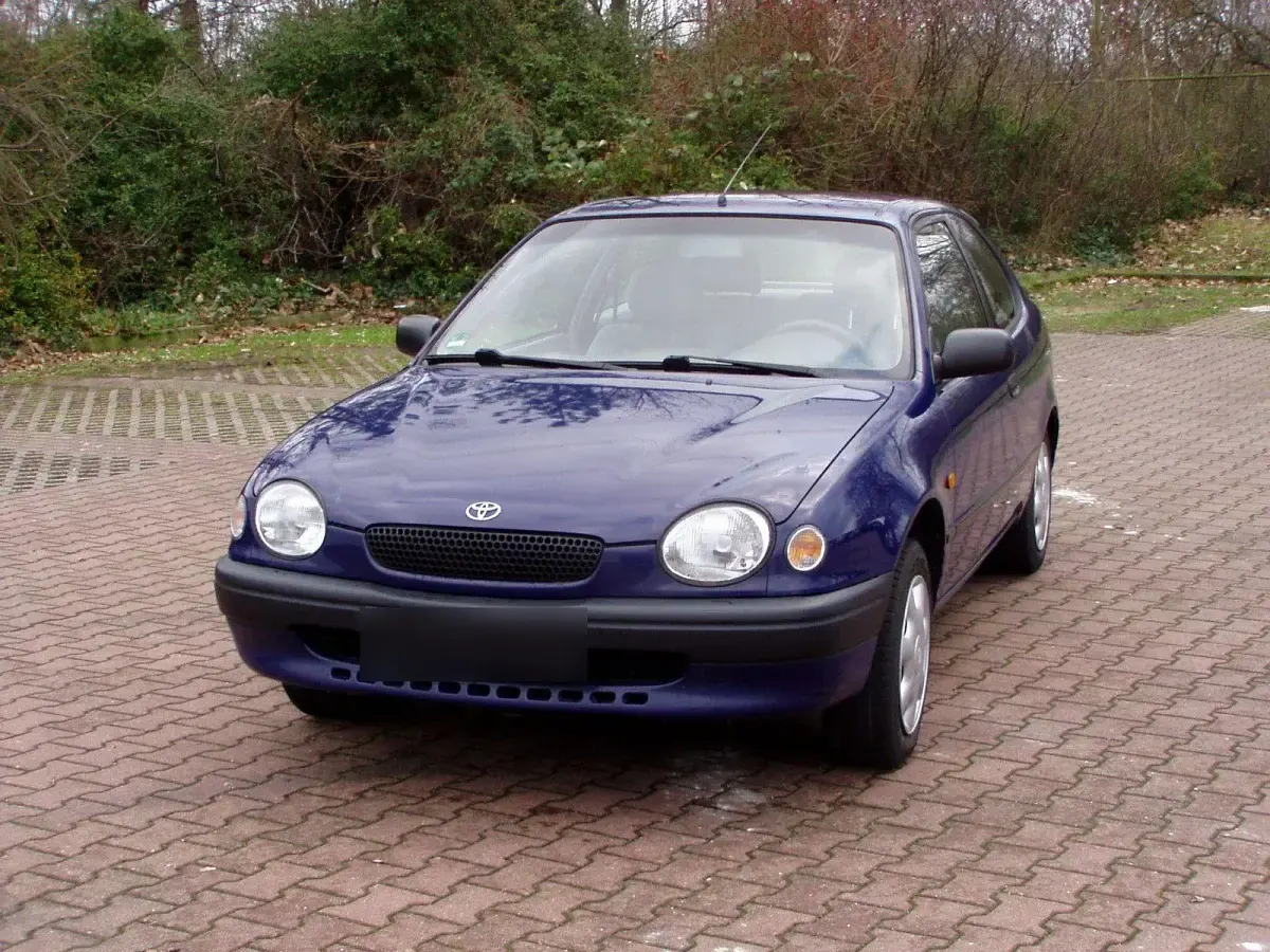 Gebraucht Toyota Corolla Terra 86 PS (63 kW) 1998 Blau Limousine