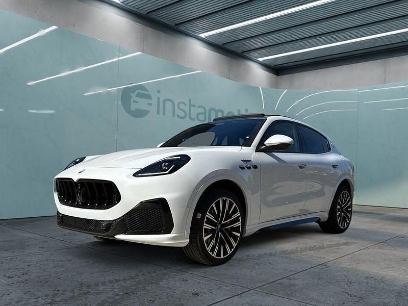 Weiß Gebraucht 2024 Maserati Grecale SUV | 109.599 € - Bild 1/4