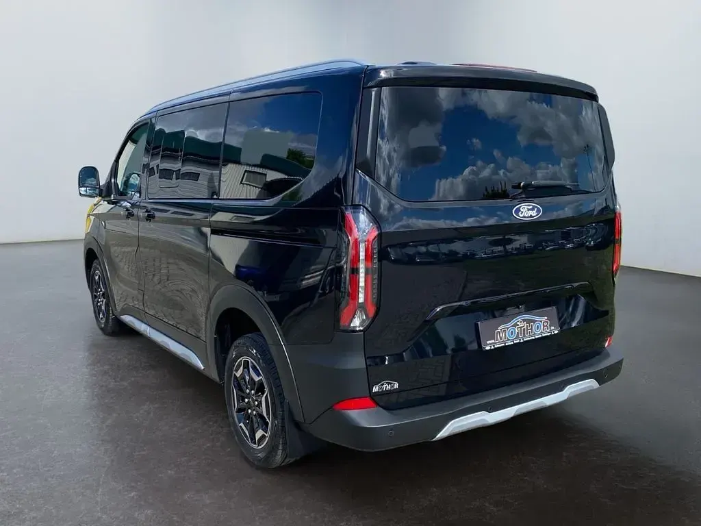 Neu Ford Tourneo Active 170 PS (125 kW) 2026 Schwarz Van / Kleinbus