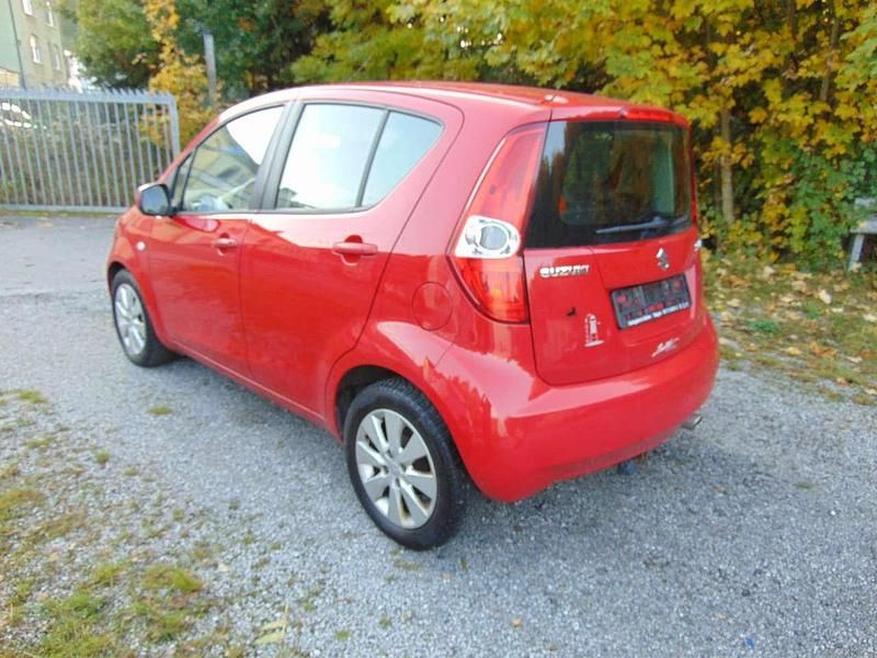 Gebraucht Suzuki Splash Club 86 PS (63 kW) 2010 Other Kleinwagen