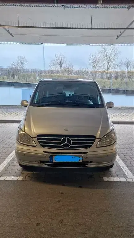 Gebraucht Mercedes Viano 150 PS (110 kW) 2006 Silber Van / Kleinbus