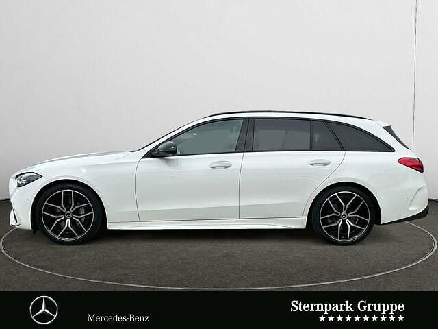 Gebraucht Mercedes C300 AMG 258 PS (189 kW) 2024 Weiß Kombi
