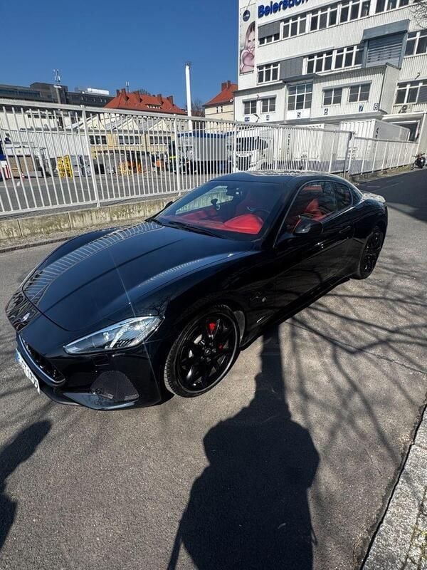 Schwarz Gebraucht 2019 Maserati Granturismo Coupé | 95.000 € - Bild 1/4