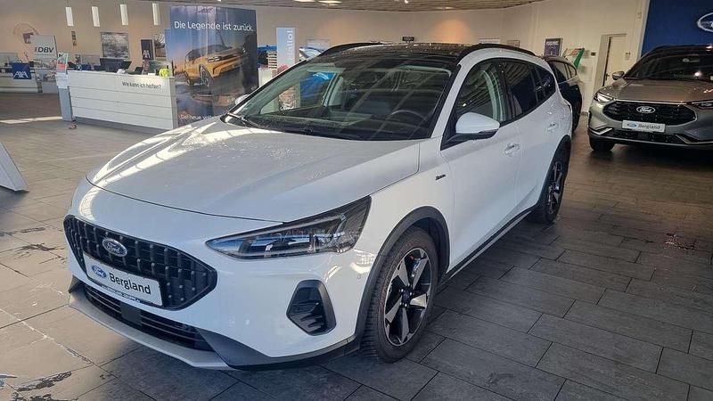 Gebraucht Ford Focus Active X 155 PS (114 kW) 2023 Weiß Kombi