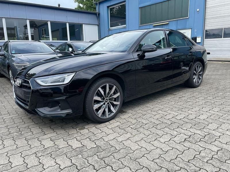 Schwarz Gebraucht 2022 Audi A4 Basis Limousine | 23.600 € (Superpreis) - Bild 1/4