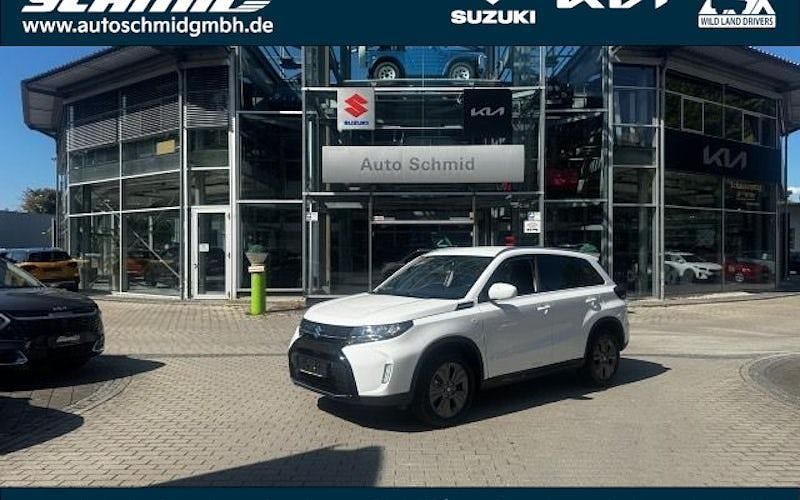Weiß Neu 2025 Suzuki Vitara Comfort SUV | 25.590 € (Guter Preis) - Bild 1/4