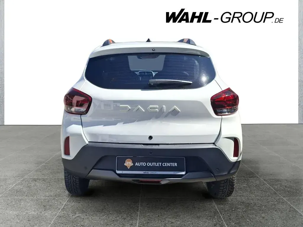 Używany Dacia Spring Essentiel 33 kW (45 KM) 2023 Biały Hatchback