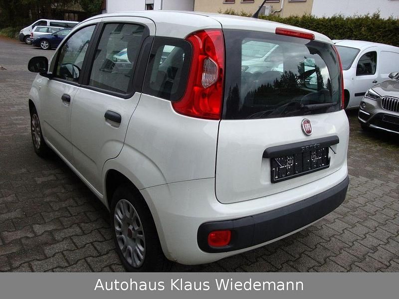 Gebraucht Fiat Panda Easy 69 PS (50 kW) 2017 Weiß Kleinwagen