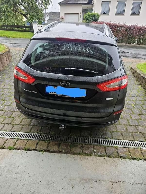 Gebraucht Ford Mondeo Ambiente 160 PS (117 kW) 2014 Kombi