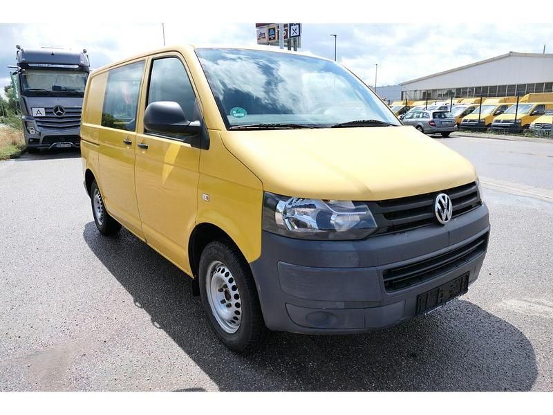 Gebraucht VW Transporter 84 PS (61 kW) 2010 Ginstergelb r1032 Van