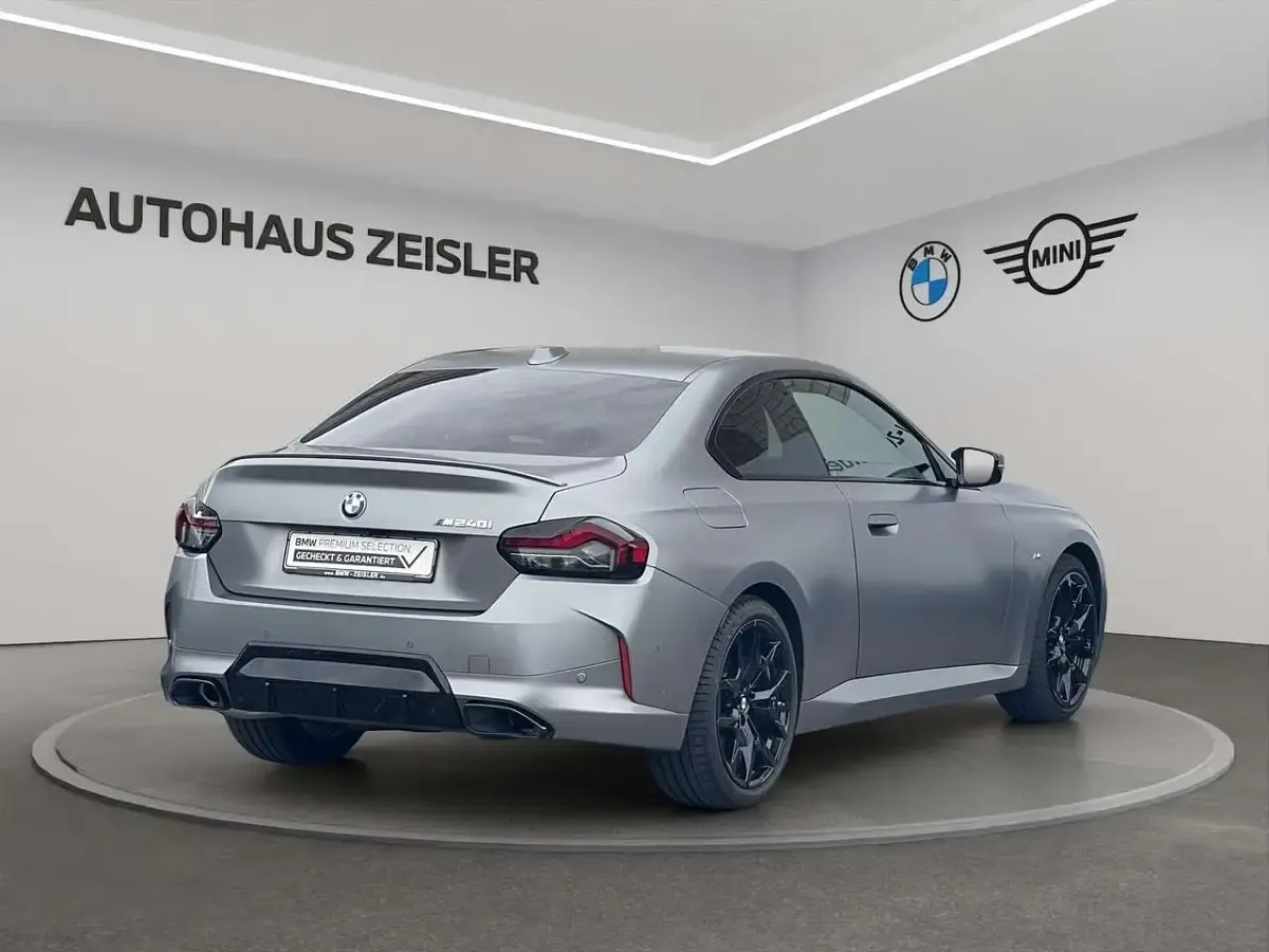 Gebraucht BMW M240i M Sport 374 PS (275 kW) 2025 Bmw individual frozen pure gre Coupé