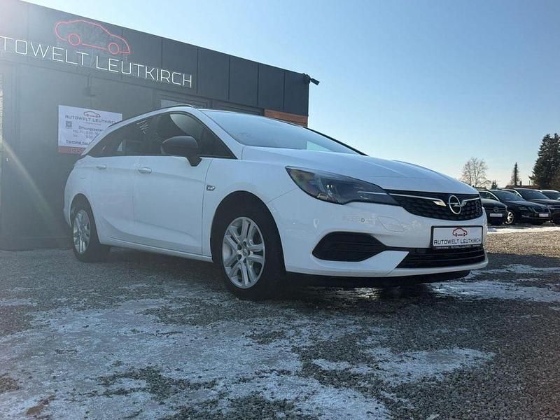 Gebraucht Opel Astra Edition 145 PS (106 kW) 2022 Weiß Kombi