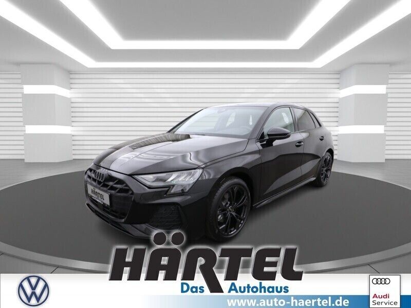 Gletscherweiss (white), metallic Neu 2024 Audi A3 Sportback S-Line Limousine | 33.700 € (Superpreis) - Bild 1/4