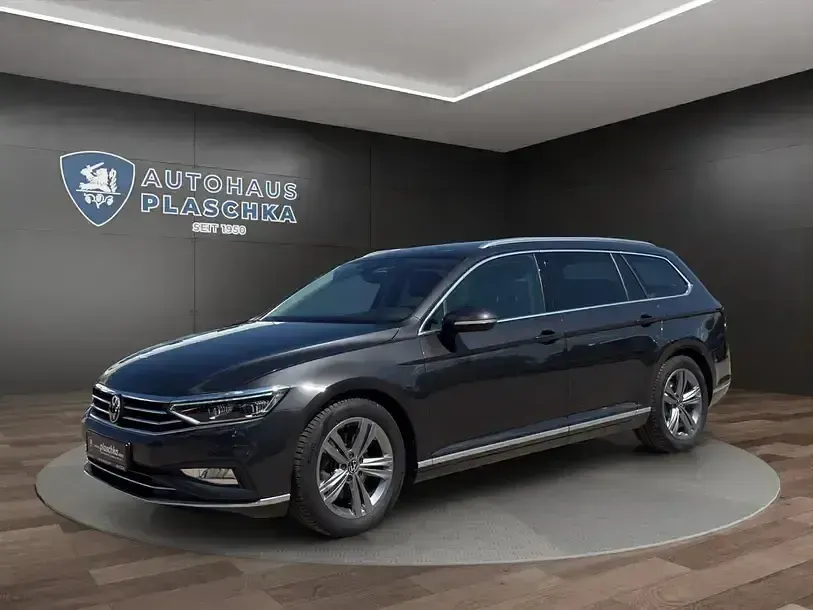 Gebraucht VW Passat Elegance 150 PS (110 kW) 2022 Kombi
