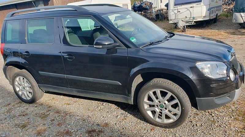 Gebraucht Skoda Yeti 122 PS (89 kW) 2011 Schwarz SUV