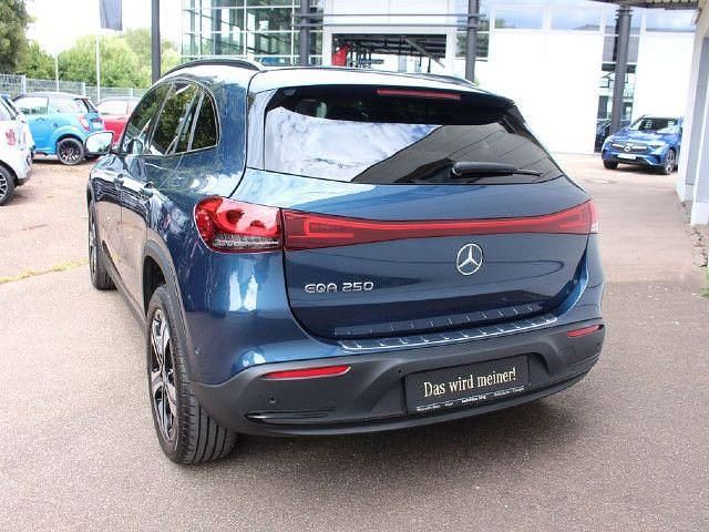Gebraucht Mercedes EQA250 139 kW (190 PS) 2021 SUV