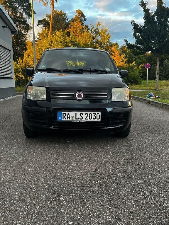 Schwarz Gebraucht 2008 Fiat Panda Kleinwagen | 2.600 € (Teuer) - Bild 1/4