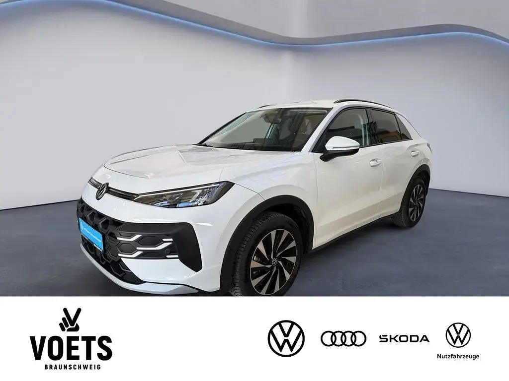 Gebraucht VW T-Roc Life 116 PS (85 kW) 2026 Weiß SUV