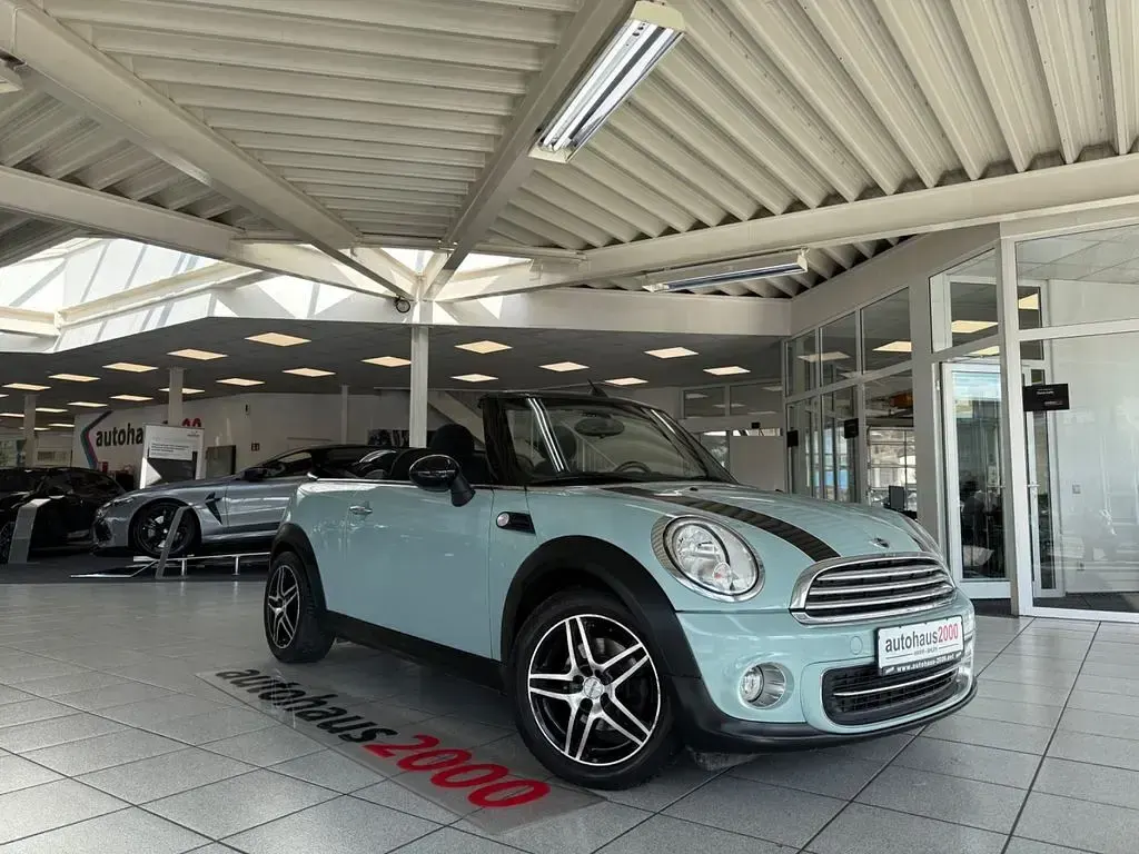 Gebraucht Mini Cooper Cabriolet 122 PS (89 kW) 2011 Blau Cabrio