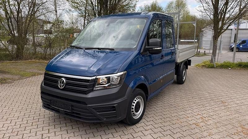Gebraucht VW Crafter 102 PS (75 kW) 2022 Blau Van