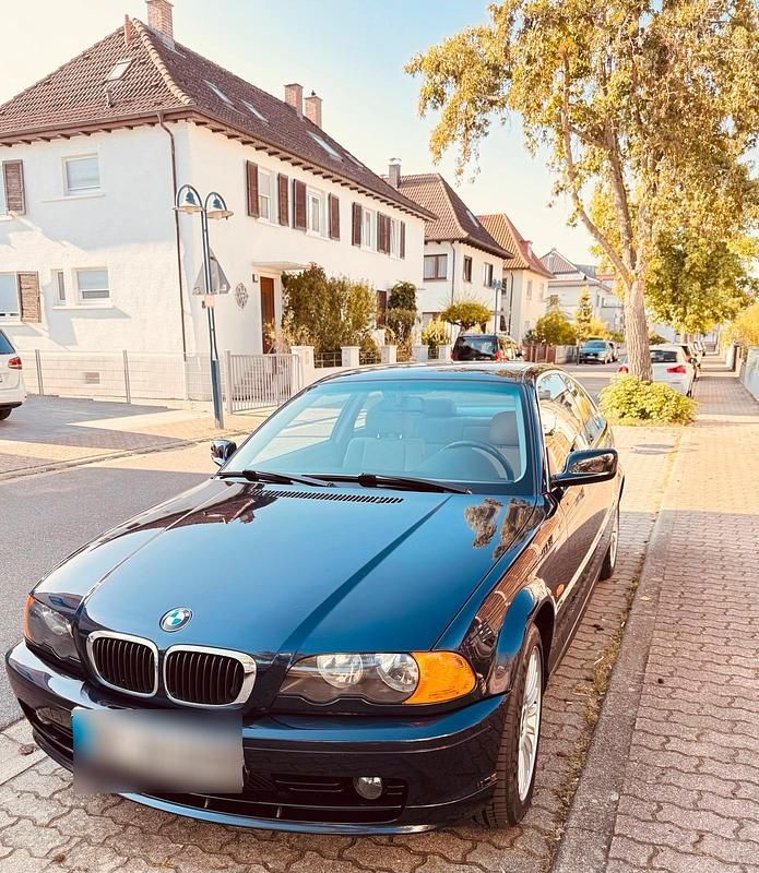 Usata BMW 318 2000 Blu Coupé