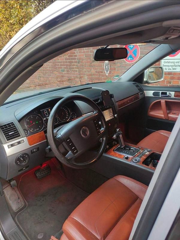 Gebraucht VW Touareg 245 PS (180 kW) 2006 Silber SUV