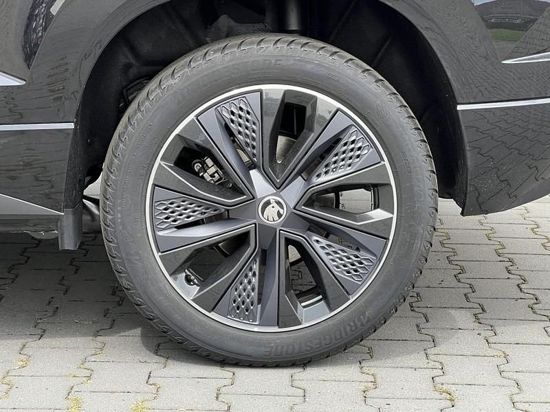 Neu Skoda Karoq SportLine 150 PS (110 kW) 2025 SUV