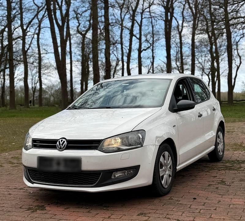 Gebraucht VW Polo 74 PS (54 kW) 2009 Weiß Kleinwagen