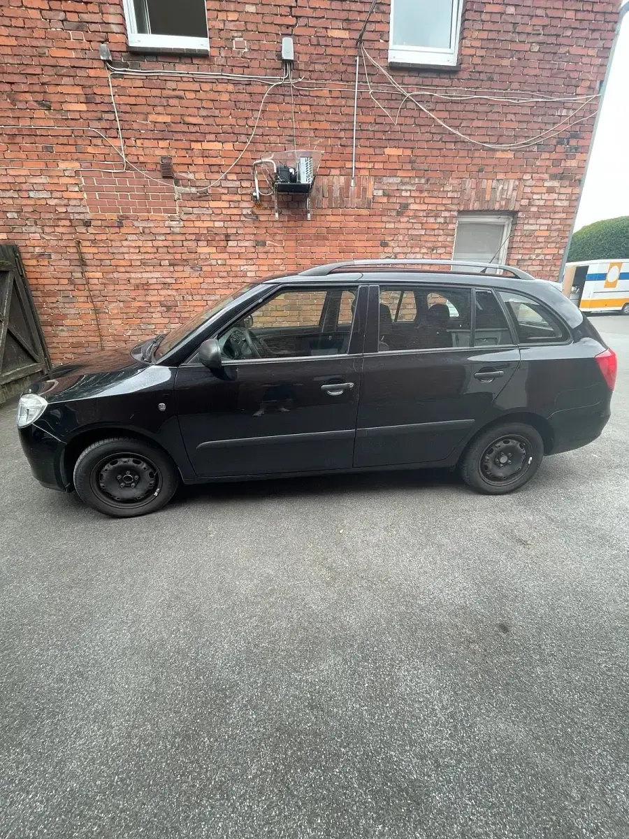 Gebraucht Skoda Fabia 60 PS (44 kW) 2008 Schwarz Kombi