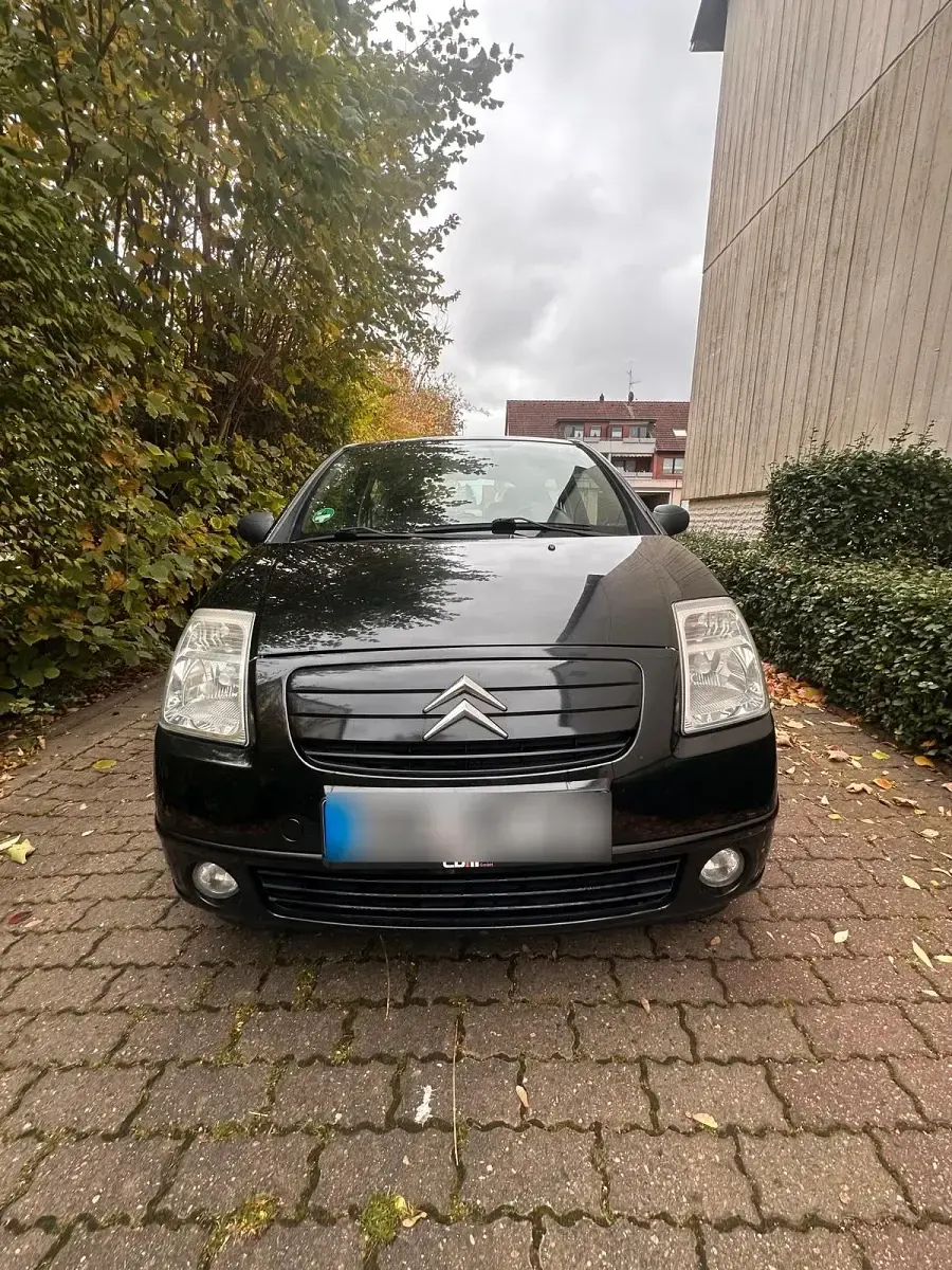Gebraucht Citroën C2 70 PS (51 kW) 2004 Schwarz Kleinwagen