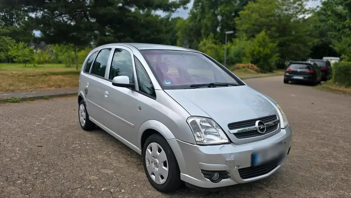 Gebraucht Opel Meriva 65 PS (47 kW) 2006 Silber Van / Kleinbus
