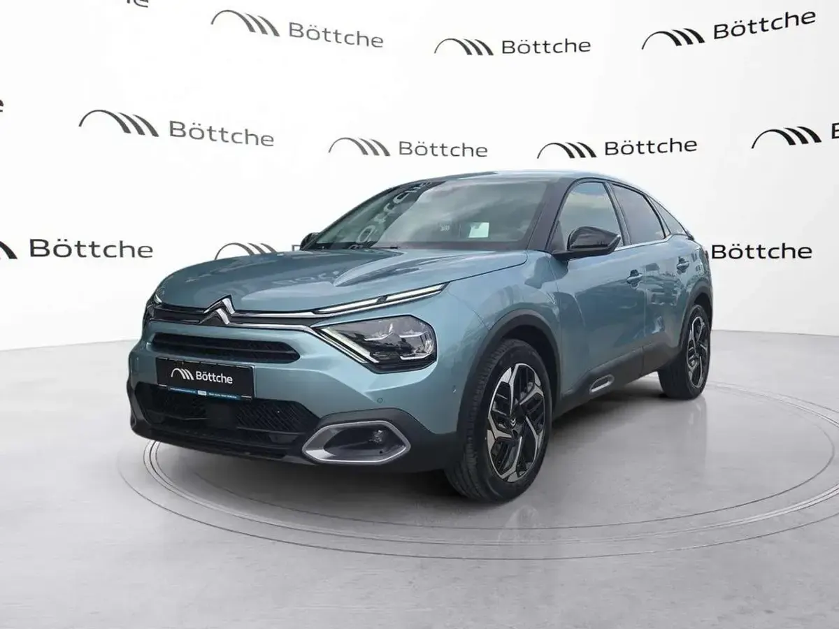 Gebraucht Citroën C4 PureTech 131 PS (96 kW) 2024 Lackierung olbia blau/typ aussenverkleidung metalliclackierung SUV