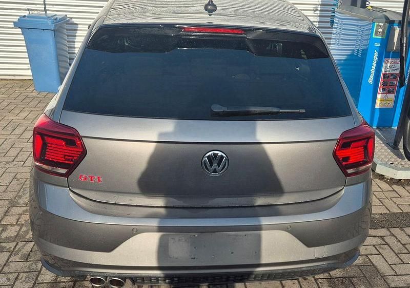 Gebraucht VW Polo GTI 200 PS (147 kW) 2020 Grau Kleinwagen